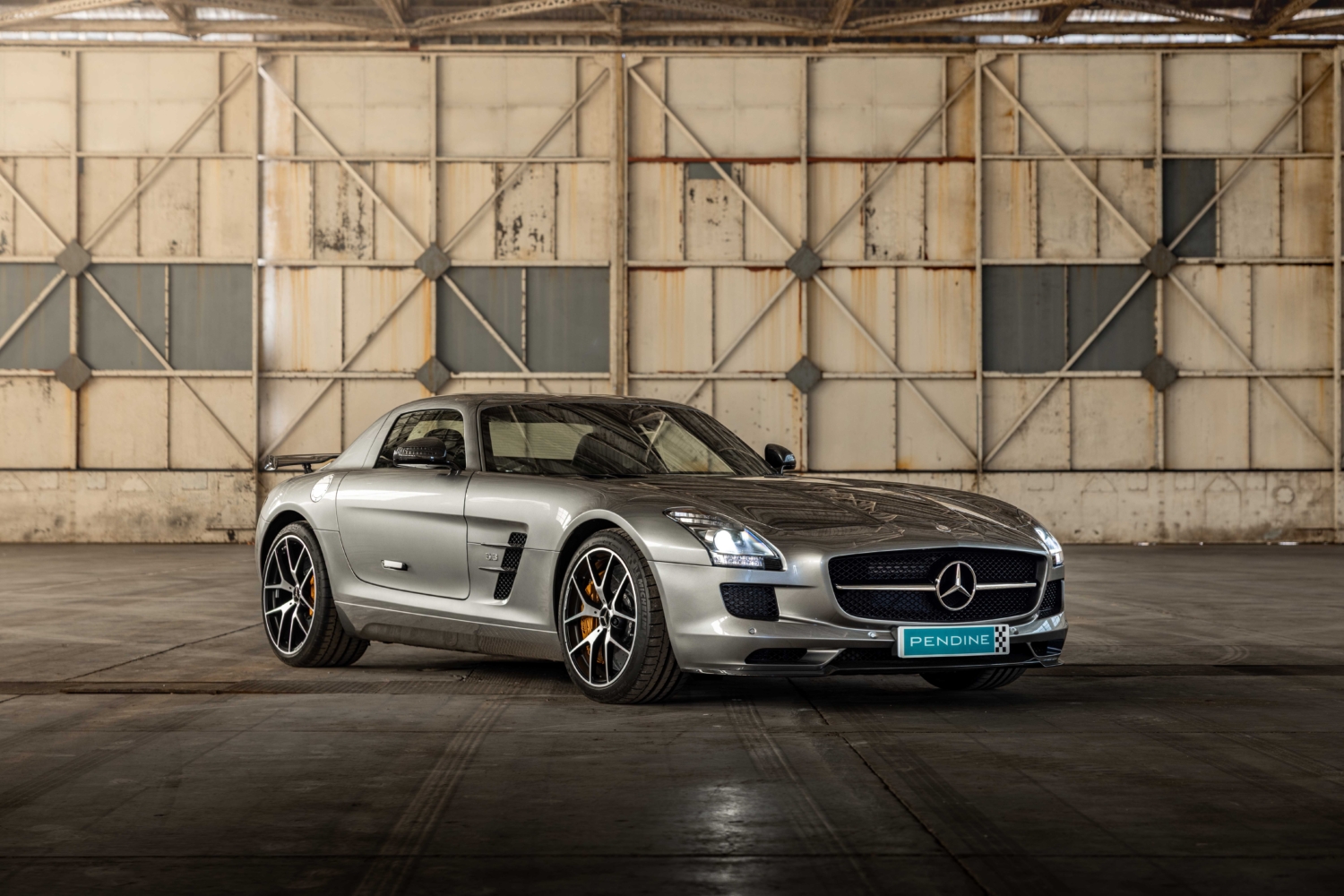 2014 Mercedes-Benz SLS AMG GT...