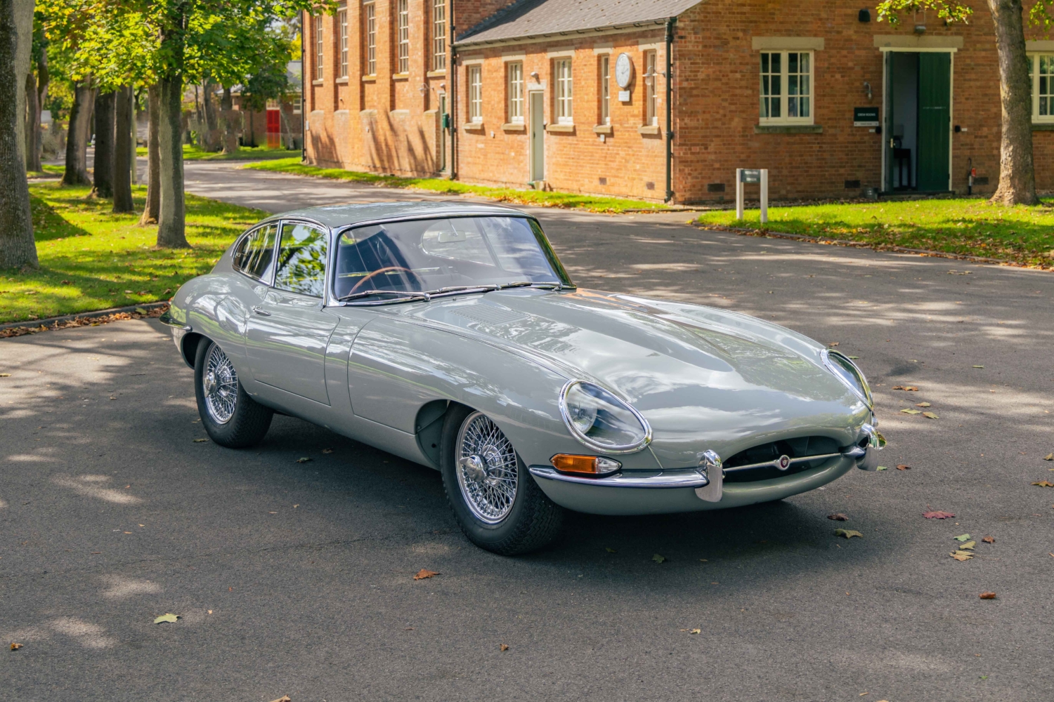 1961 Jaguar E-Type Series 1 3...